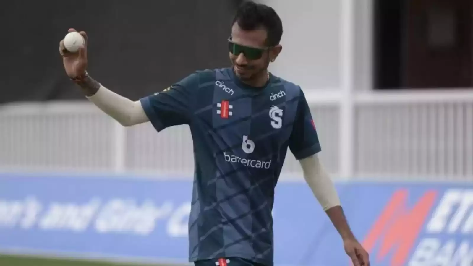 टीम इंडिया से बाहर हुए युजवेंद्र चहल ने इंग्लैंड में मचाया धमाल, सिर्फ 14 रन देकर चटके 5 विकेट  2 Yuzvendra Chahal