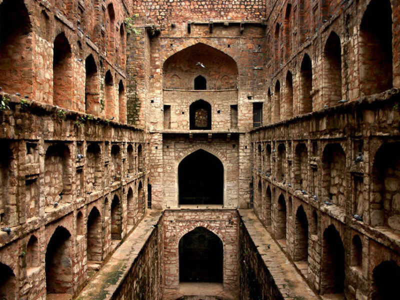 5-Haunted-Places-In-Delhi-Never-Make-The-Mistake-Of-Going-Alone