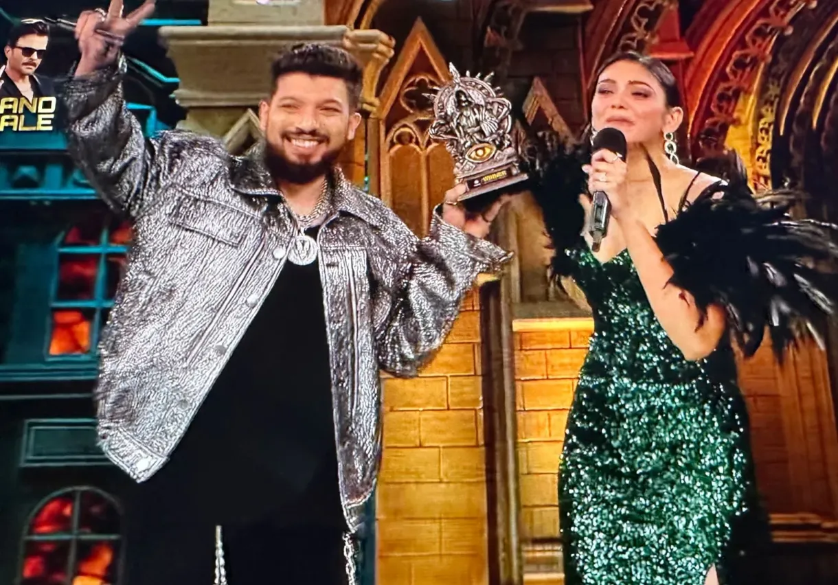 बिग बॉस ओटीटी 3 जीतने के बाद चमकी सना मकबूल की किस्मत, नेजी के साथ मिला ये बड़ा प्रोजेक्ट 3 Sana Makbul-Naezy