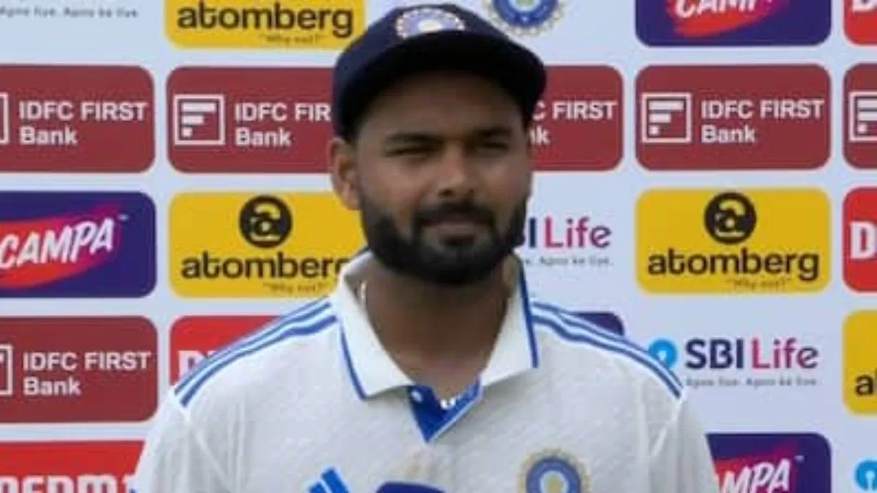 एमएस धोनी से तुलना करने पर बाग - बाग हुआ ऋषभ पंत का दिल, कहा 'बाहर की चीजों पर..... 2 Rishabh Pant