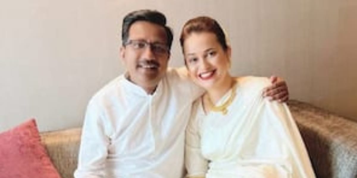 Ias टीना और उनके पति पर मेहरबान हुई सरकार, दोनों को दी खास जिम्मेदारी, प्रग्रनेंसी की वजह से छोड़ दिया था कलेक्टर पद 2 Ias टीना और उनके पति पर मेहरबान हुई सरकार, दोनों को दी खास जिम्मेदारी, प्रग्रनेंसी की वजह से छोड़ दिया था कलेक्टर पद