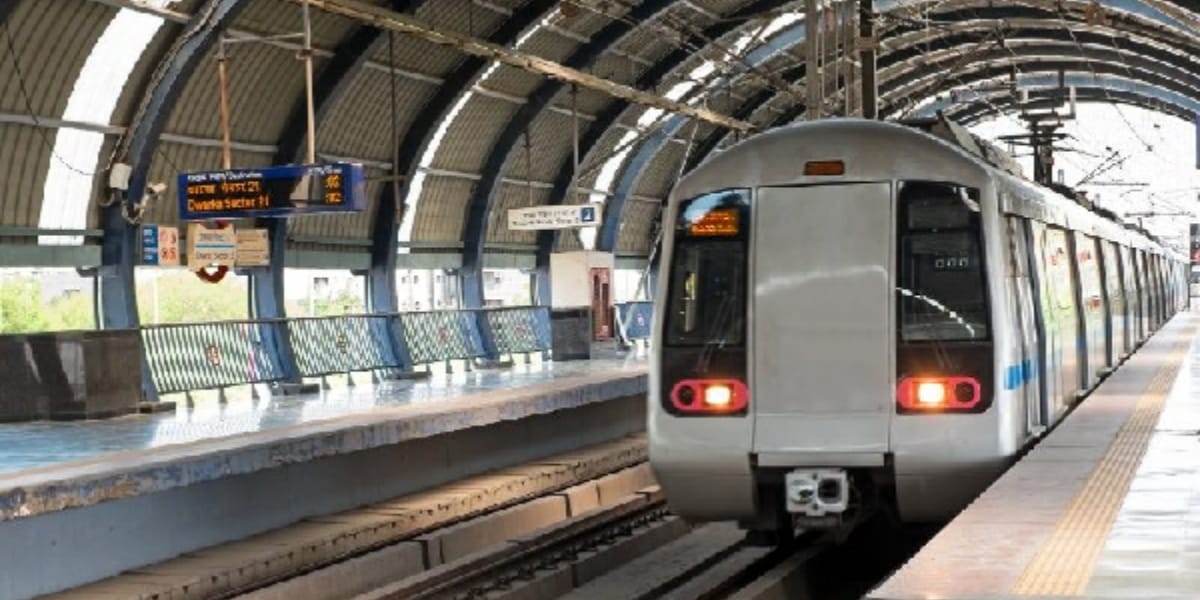 दिल्ली मेट्रो का बड़ा फैसला, यात्रियों को मिलेगी ये सुविधा, जानकर हो जाएंगे खुश 