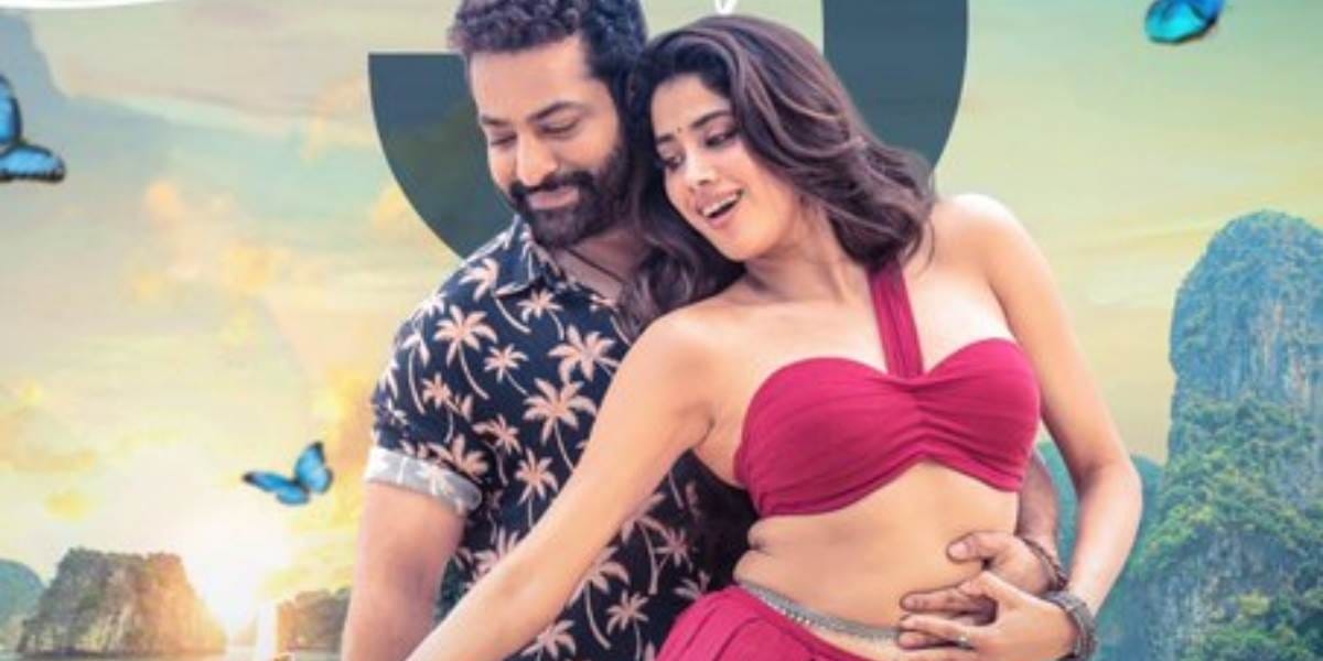 27 साल की जान्हवी कपूर ने दीपिका-आलिया को पछाड़ा, 300 करोड़ में बनी 'देवरा' के लिए ली मुंह मांगी रकम 4 27 साल की जान्हवी कपूर ने दीपिका-आलिया को पछाड़ा, 300 करोड़ में बनी 'देवरा' के लिए ली मुंह मांगी रकम