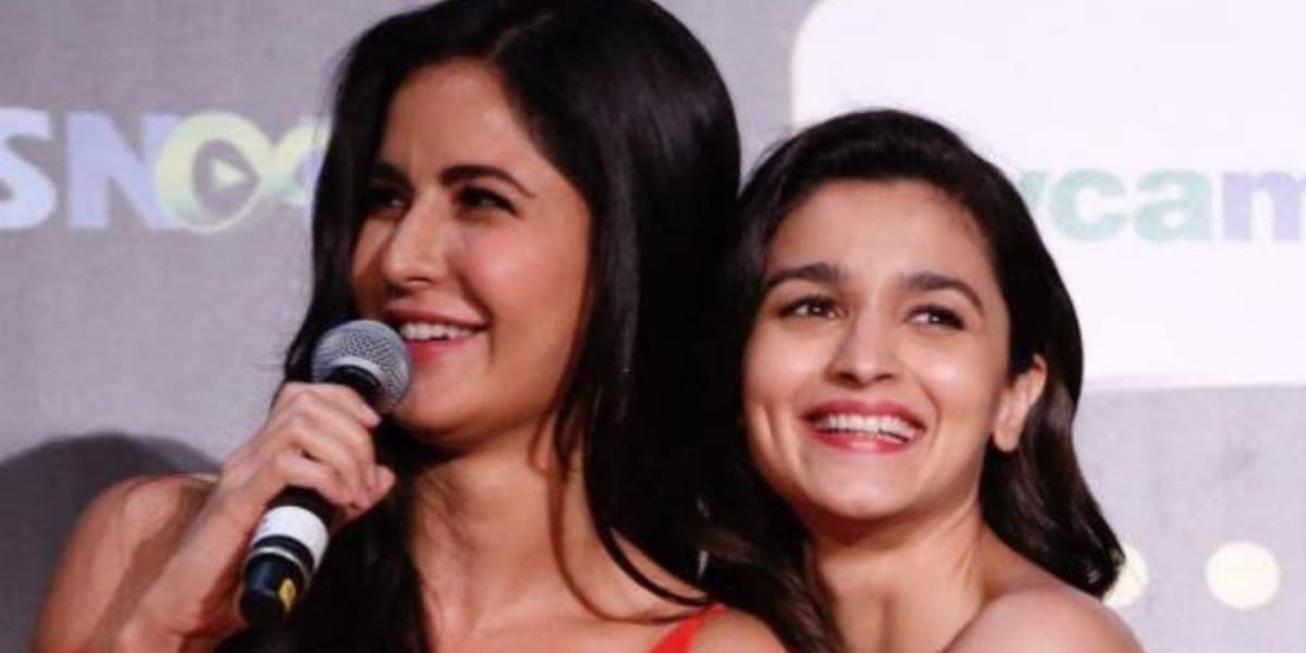 शराब की हालत में आलिया भट्ट खो बैठती हैं होश, करने लगती है ऐसी गंदी हरकतें, जानकर शर्म से लाल हो जाएंगे आप 4 शराब की हालत में आलिया भट्ट खो बैठती हैं होश, करने लगती है ऐसी गंदी हरकतें, जानकर शर्म से लाल हो जाएंगे आप