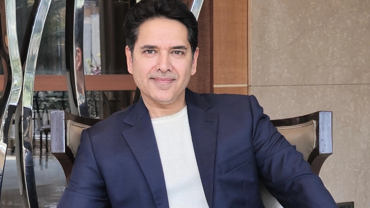 बॉलीवुड स्टार्स को नहीं पड़ता किसी की मौत से फर्क, अंतिम संस्कार में जाने के लिए भी लेते हैं इतना पैसा, कीमत जान रह जाएंगे दंग 2 Anuj Sawhney