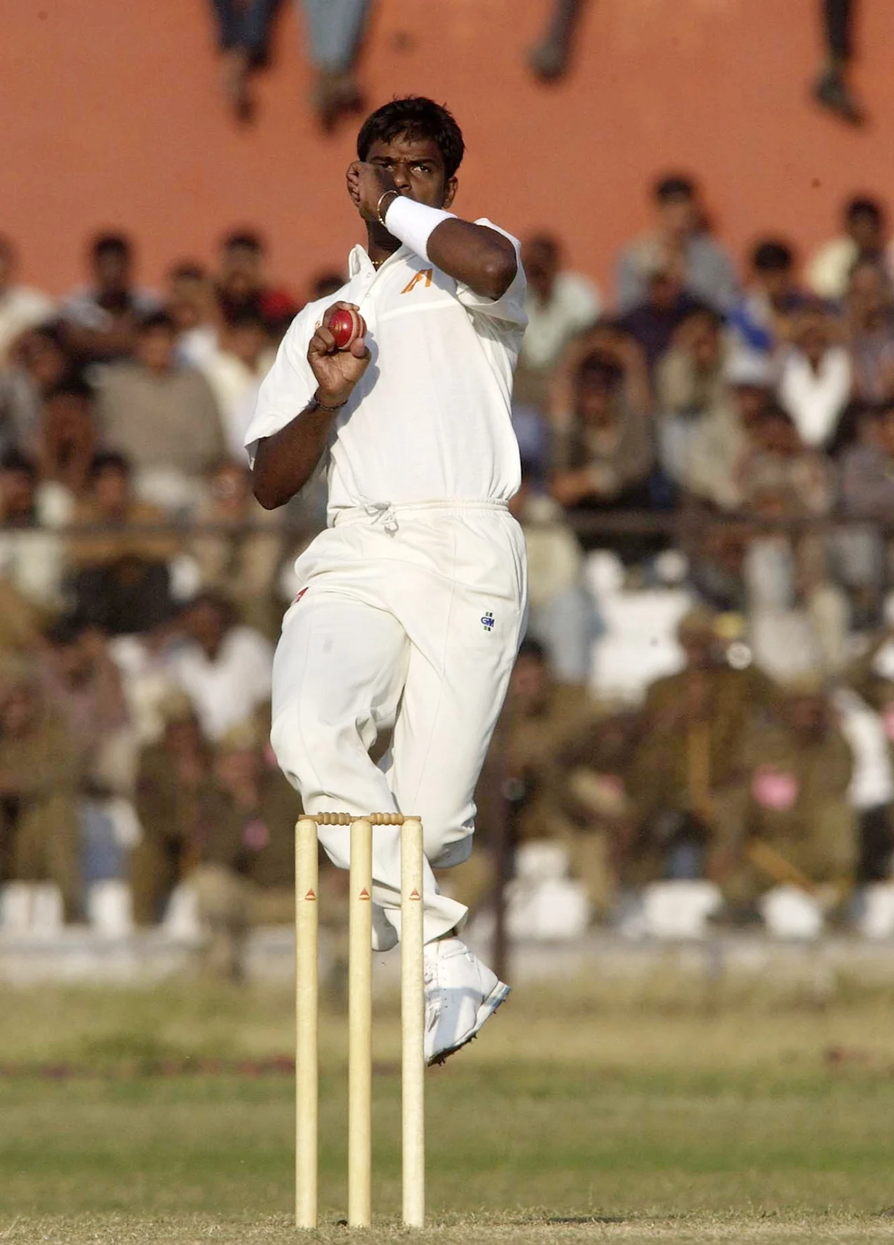 पूर्व भारतीय क्रिकेटर पर गिरी गाज, कोच बनने के 1 महीने के अंदर की कोच पद से हटाया गया, मैनेजमेंट ने अचानक लिया फैसला 3 Dodda Ganesh