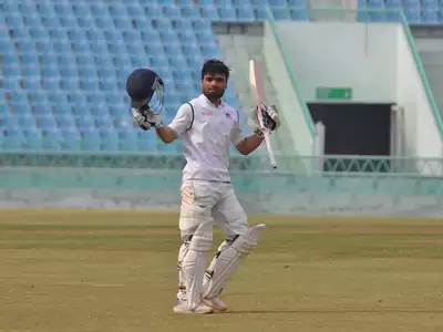 दलीप ट्रॉफी के लिए नई टीम का हुआ ऐलान, इन 5 खिलाड़ियों की एक साथ चमकी किस्मत 3 Rinku Singh