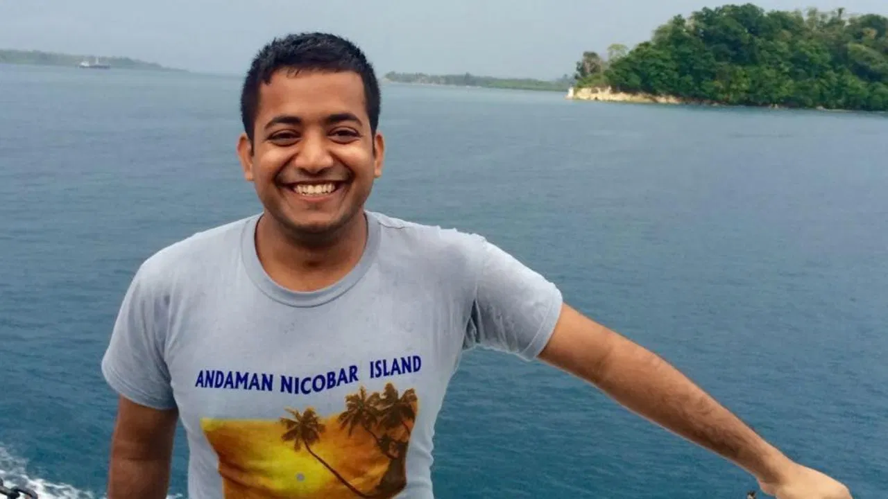 जिस उम्र में आशिकी सीख रहे हैं लड़के, उस दहलीज़ पर Ias बने ये 3 युवा, पिता का नाम किया रोशन 4 Ias Officer