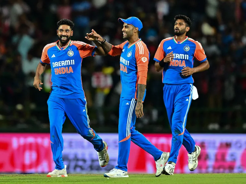 Ind Vs Sa: पहले टी20 मैच के लिए प्लेइंग Xi का हुआ ऐलान! इन 2 खिलाड़ियों को मिला डेब्यू 3 Ind Vs Sa