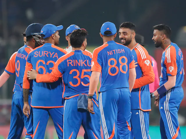 साउथ अफ्रीका के खिलाफ 18 सदस्यीय टीम इंडिया हुई घोषित, वर्ल्ड कप जीताने वाले 5 खिलाड़ियों को मिला मौका 3 Ind Vs Sa