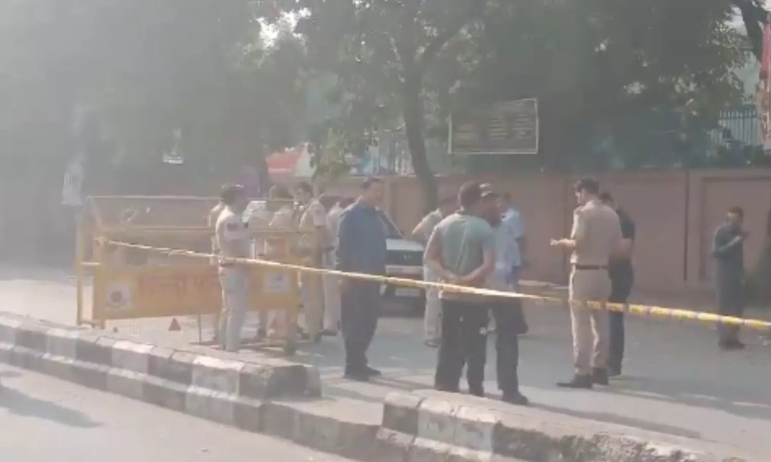 नाकाम हुई दिल्ली को दहलाने की कोशिश, प्रशांत विहार में हुए धमाके के बाद एक्शन मोड में आई पुलिस 3 Delhi Blast