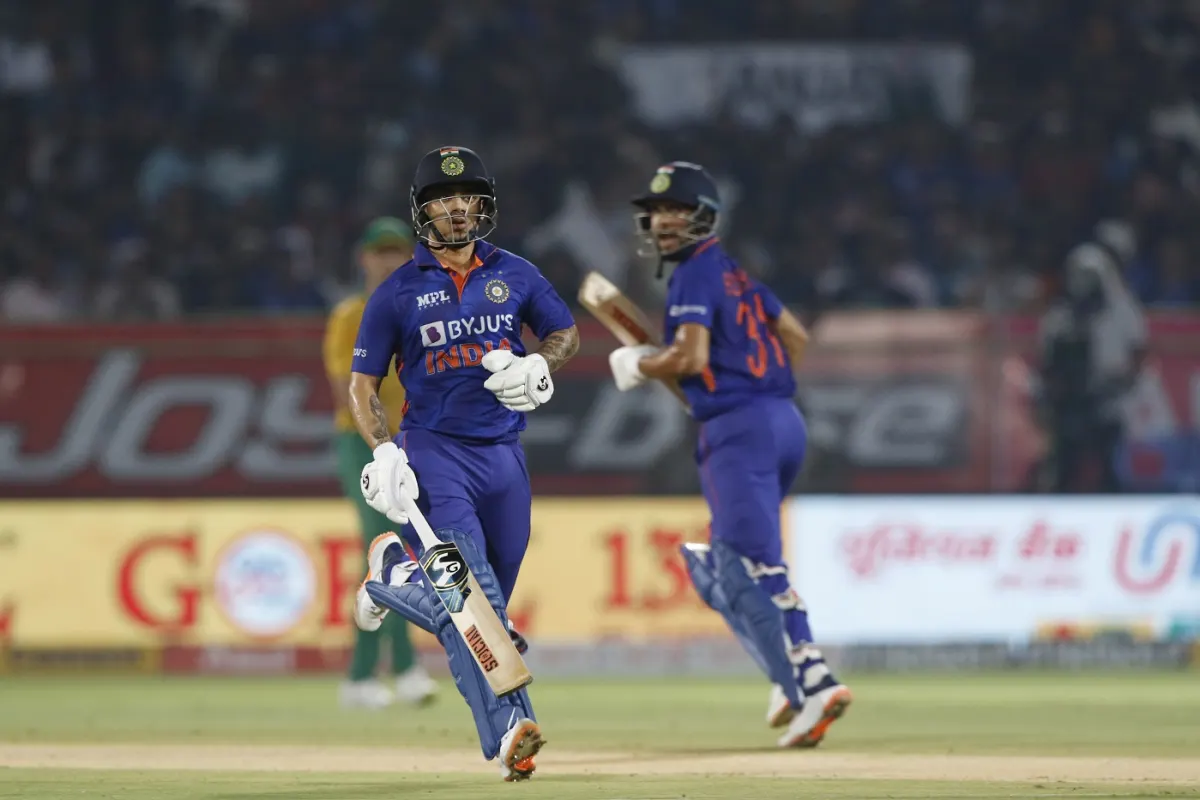 Ind Vs Eng: तिलक-ऋतुराज की एंट्री, ईशान विकेटकीपर, इंग्लैंड के खिलाफ 5 टी20 मैच के लिए 18 सदस्यीय टीम इंडिया हुई फिक्स 2 Ind Vs Eng