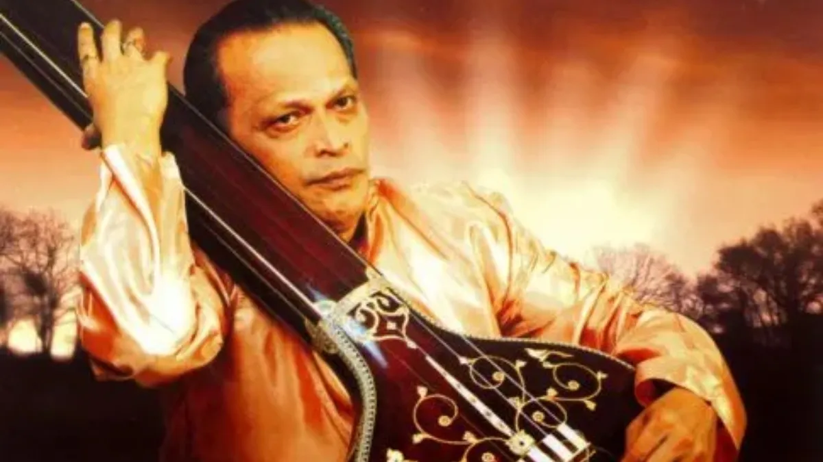 इंडस्ट्री में आई शोक की लहर, मशहूर गायक का अचानक हुआ निधन, फैंस के नहीं रूक रहे आंसू 4 Singer Demise