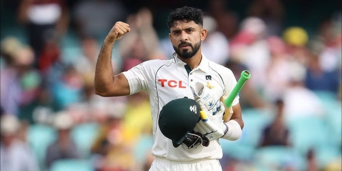 चैंपियंस ट्रॉफी की निराशा के बाद बौखलाया पाकिस्तान क्रिकेट बोर्ड, मामूली सी गलती के लिए अपने ही खिलाड़ी पर ठोका लाखों का जुर्माना 2 Pakistan Cricket Board