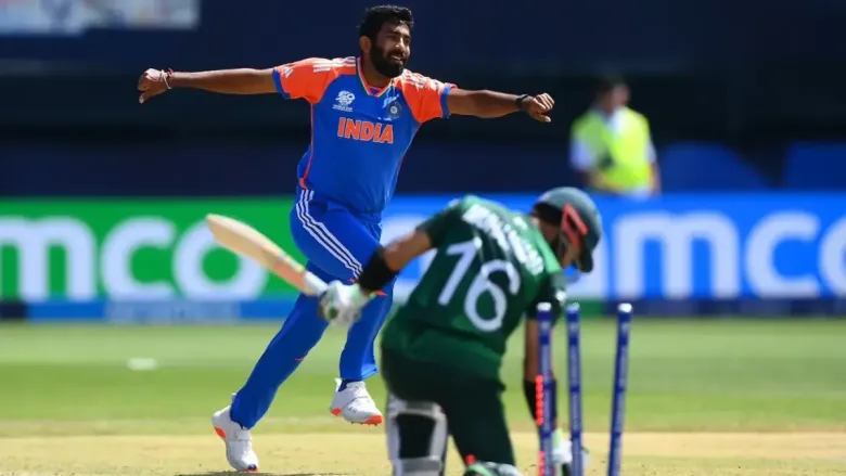 स्टार्क-बुमराह नहीं, इस गेंदबाज को मोहम्मद रिजवान ने बताया दुनिया का सबसे खूंखार,नाम सुनकर रह जाएंगे दंग 3 Mohammad Rizwan