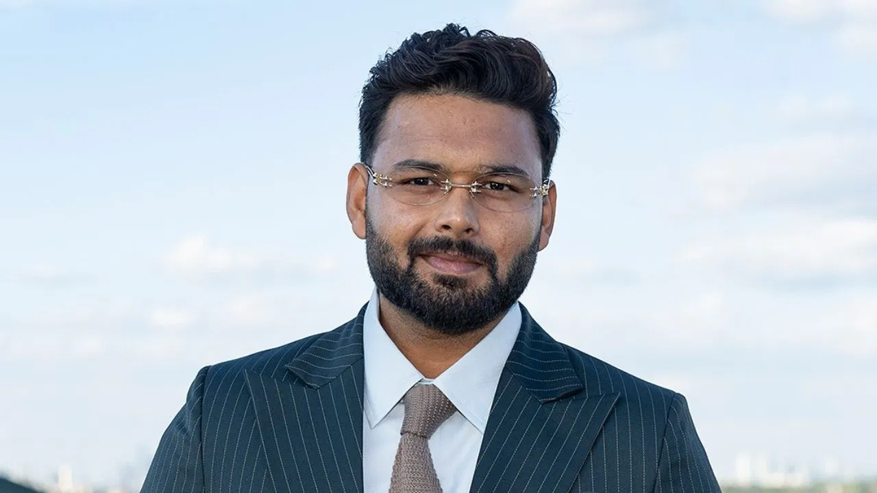 Rishabh Pant Net Worth: ऋषभ पंत की नेटवर्थ, करोड़ों की गाड़ियां, ब्रांड डील्स और खुद की टीम 2 Rishabh Pant